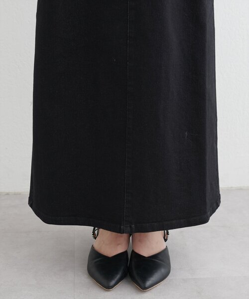 natural couture(ナチュラルクチュール)の「スーパーストレッチスリット付きスカート(スカート・レディース・ブラック/サックスブルー/インディゴブルー・FREE)」の11枚目の写真