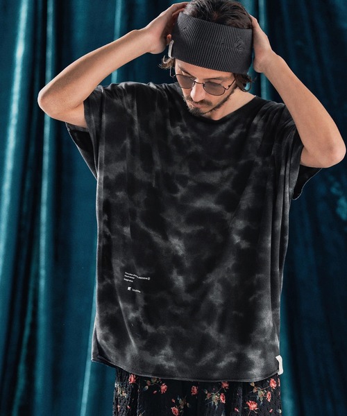 ANGENEHM(アンゲネーム)の「mt9524-Blurred fabric dolman sleeve & oversized T-shirt Tシャツ(Tシャツ/カットソー・メンズ・ブラック/カーキ・S/M/L)」の10枚目の写真