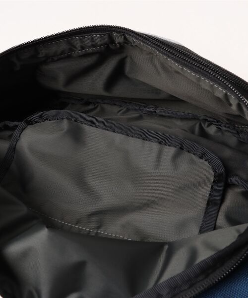 CHUMS(チャムス)の「【CHUMS/チャムス】 Fanny Pack Sweat Nylon(ボディバッグ/ウエストポーチ・レディース・その他1/その他5/その他2/その他4/その他3・FREE)」の9枚目の写真