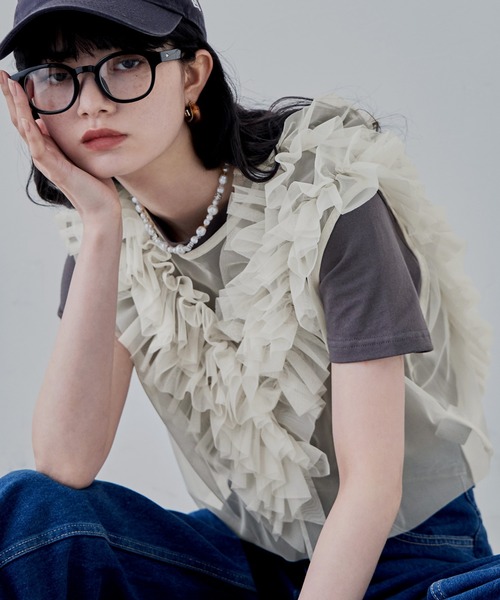 etoll.（エトル）の「チュールフリルショートベスト（ベスト・レディース・グレー/アイボリー/ブラック・M）」の11枚目の写真