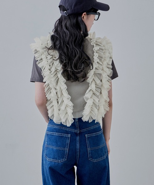 etoll.（エトル）の「チュールフリルショートベスト（ベスト・レディース・グレー/アイボリー/ブラック・M）」の15枚目の写真