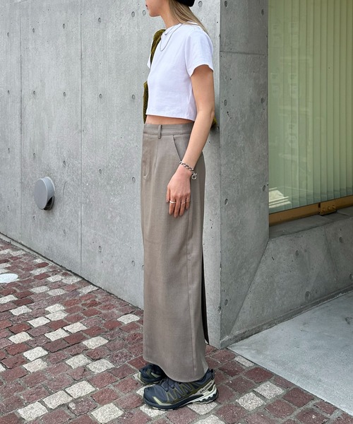 feepur（フェピュール）の「【セットアップ可】スラックスナロースカート（スカート・レディース・ブラック/チャコールグレー/グレー系その他/ブラウン・SMALL/MEDIUM）」の10枚目の写真