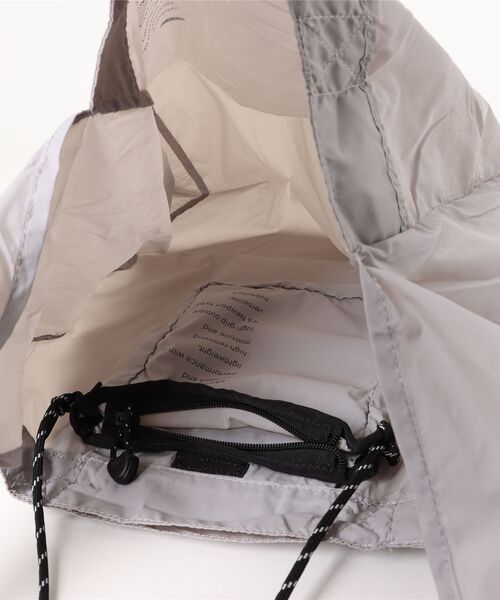 emmi ナイロンボディバッグ emmi×KEEN】NYLON BAG'N BAG（ボディバッグ/ウエストポーチ