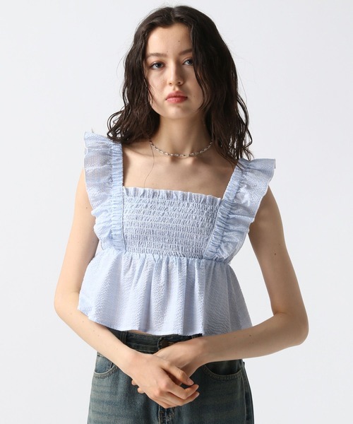 FOREVER 21（フォーエバー トゥエンティーワン）の「【2025SS】フリルコンパクトシャーリングブラウス（Tシャツ/カットソー・レディース・ブラック/ブルー/チェック/ホワイト・FREE）」の21枚目の写真