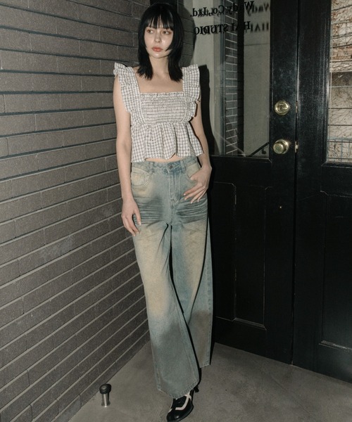 FOREVER 21（フォーエバー トゥエンティーワン）の「【2025SS】フリルコンパクトシャーリングブラウス（Tシャツ/カットソー・レディース・ブラック/ブルー/チェック/ホワイト・FREE）」の6枚目の写真