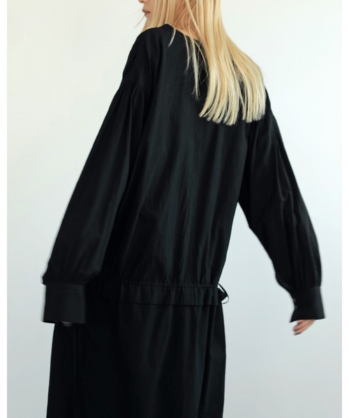 anuke(アンヌーク)の「Skipper Gather Onepiece(ワンピース・レディース・ブラック/ホワイト・36inch/38inch)」の8枚目の写真
