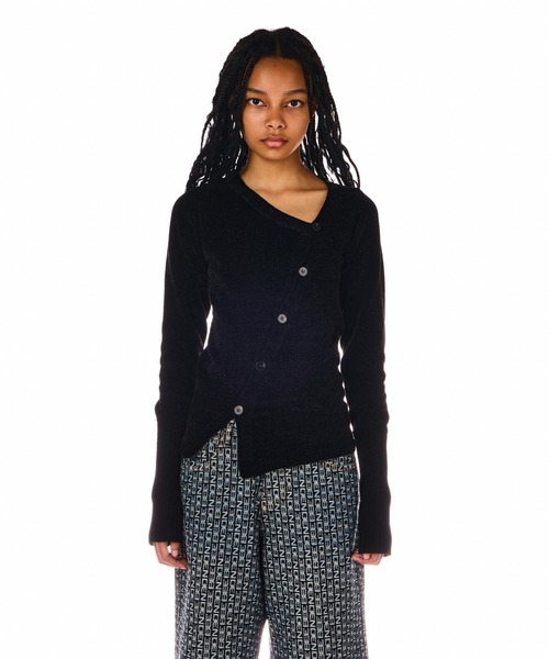BEEDEN（ビーデン）の「MOLE YARN 2P TOPS（ニット/セーター・レディース・レッド/ブラック・FREE）」の4枚目の写真