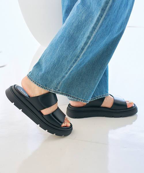 collex（コレックス）の「【bertuchi/ベルトゥーチ】ベルテッドサンダル（サンダル・レディース・ブラック/シルバー・37/38/36）」の5枚目の写真