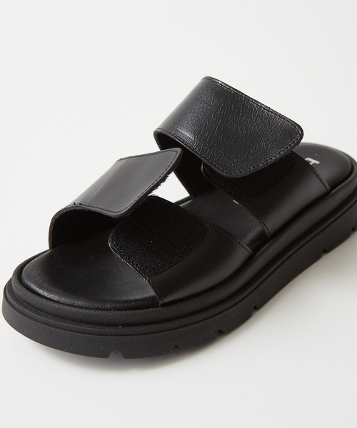 collex（コレックス）の「【bertuchi/ベルトゥーチ】ベルテッドサンダル（サンダル・レディース・ブラック/シルバー・37/38/36）」の16枚目の写真