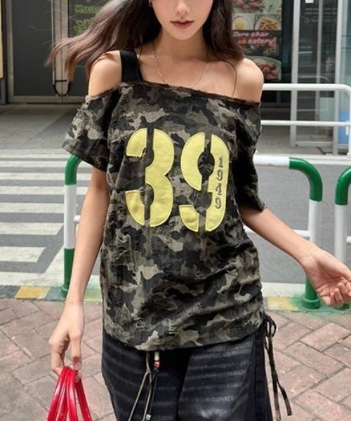 カジュアル 迷彩柄 オフショルダー長袖 スリム Tシャツ ルーズ セール】カモフラージュオープンショルダーTシャツ/迷彩柄（T
