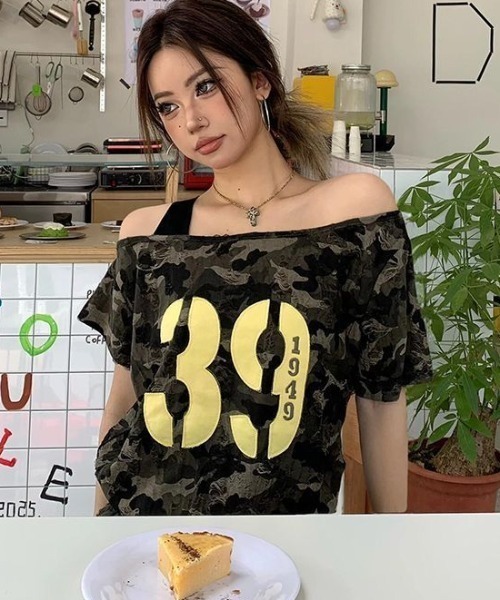 BOTT 迷彩柄 長袖カットソー BOTT 迷彩柄 長袖カットソー