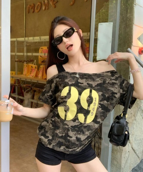 セール】【同店秋の新作・長袖Tシャツ】カモフラージュオープン
