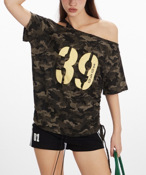 カジュアル 迷彩柄 オフショルダー長袖 スリム Tシャツ ルーズ セール】カモフラージュオープンショルダーTシャツ/迷彩柄(T