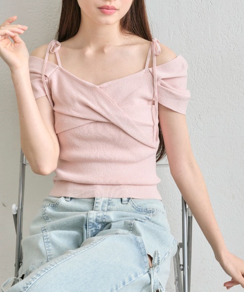 OLIVE des OLIVE(オリーブデオリーブ)の「肩リボンオフショルニット(Tシャツ/カットソー・レディース・ピンク/チャコールグレー/オフホワイト・FREE)」の12枚目の写真