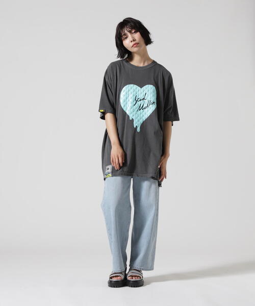 STUD MUFFIN（スタッドマフィン）の「STUD MUFFIN/スタッドマフィン/HEART ピグメントSS TEE（Tシャツ/カットソー・メンズ・グレー/ブラック・3/4/2）」の5枚目の写真