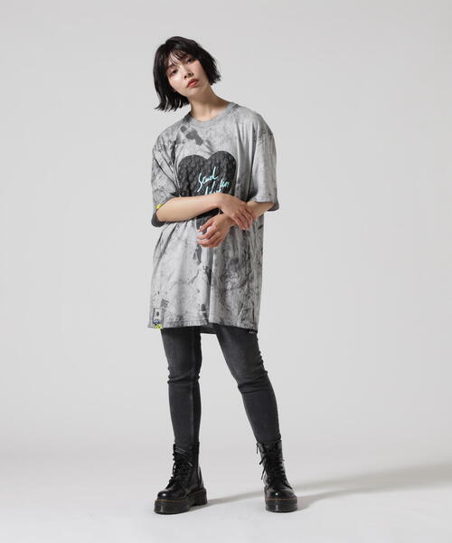 STUD MUFFIN（スタッドマフィン）の「STUD MUFFIN/スタッドマフィン/HEART ピグメントSS TEE（Tシャツ/カットソー・メンズ・グレー/ブラック・3/4/2）」の9枚目の写真