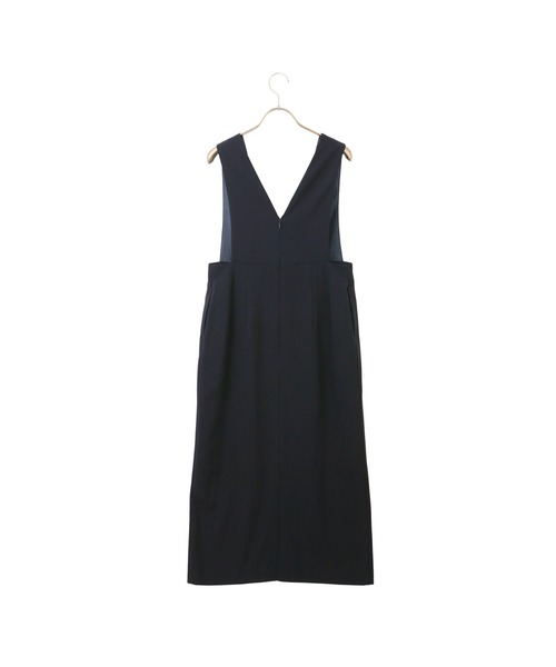 AOYAMA(アオヤマ)の「【UVカット・接触冷感】〈2点セット〉タイパアイテム!ジャンパースカート+ボウタイブラウス/ブラック/黒/ネイビー/紺|通勤&オフィス&入卒&セレモニー&オケージョン|自宅で洗える・ストレッチ・吸汗速乾・防シワ|(ジャンパースカート・レディース・ネイビー/ブラック・M/L)」の5枚目の写真