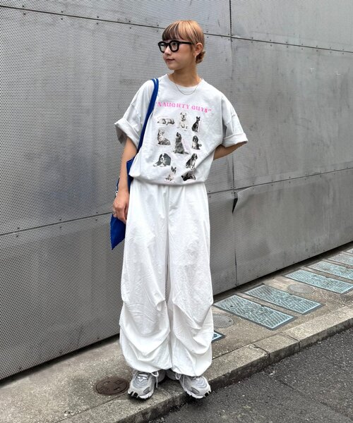 SOUNDSGOOOOD（サウンズグッド）の「【SOUNDS GOOOOD】パウダー加工プリント&刺繍TEE（Tシャツ/カットソー・レディース・チャコールグレー/ライトグレー/グリーン/ピンク/ブラック/パープル・ONE SIZE）」の7枚目の写真