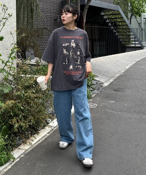 SOUNDSGOOOOD（サウンズグッド）の「【SOUNDS GOOOOD】パウダー加工プリント&刺繍TEE（Tシャツ/カットソー・レディース・チャコールグレー/ライトグレー/グリーン/ピンク/ブラック/パープル・ONE SIZE）」の9枚目の写真