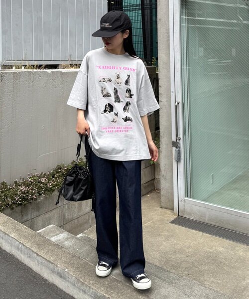 SOUNDSGOOOOD（サウンズグッド）の「【SOUNDS GOOOOD】パウダー加工プリント&刺繍TEE（Tシャツ/カットソー・レディース・チャコールグレー/ライトグレー/グリーン/ピンク/ブラック/パープル・ONE SIZE）」の21枚目の写真