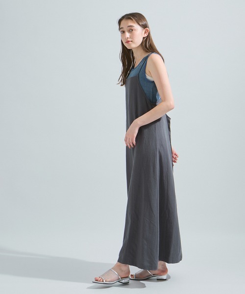 ketty（ケティ）の「ウォッシュリネンキャミワンピース≪洗濯機で洗える≫（ワンピース・レディース・ベージュ/チャコールグレー・M）」の4枚目の写真