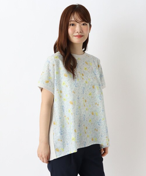 one'sterrace(ワンズテラス)の「花柄プリントコンビフレンチスリーブプルオーバー(Tシャツ/カットソー・レディース・ライトグレー系8/アイボリー系8/ネイビー系5・02)」の2枚目の写真