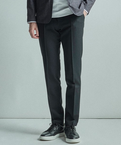 MEN'S BIGI(メンズビギ)の「【ACTIVE TAILOR】360°ストレッチスラックス<ストレッチ><接触冷感><速乾>(スラックス・メンズ・ベージュ/ブラック/ダークグレー・03/02/01/04)」の1枚目の写真