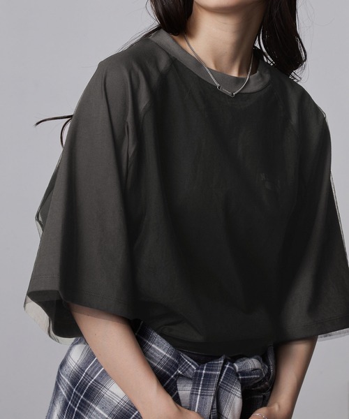 nui nullu(ヌイヌル)の「【nui nullu】チュールレイヤード ラグラン ワンポイントロゴ 半袖Tシャツ(Tシャツ/カットソー・レディース・ブラック系/ホワイト系/レッド系・FREE)」の1枚目の写真