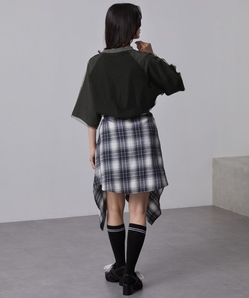 nui nullu(ヌイヌル)の「【nui nullu】チュールレイヤード ラグラン ワンポイントロゴ 半袖Tシャツ(Tシャツ/カットソー・レディース・ブラック系/ホワイト系/レッド系・FREE)」の8枚目の写真