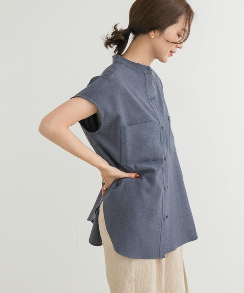 URBAN RESEARCH DOORS（アーバンリサーチドアーズ）の「『UR TECH DRYLUXE』フレンチスリーブシャツ（シャツ/ブラウス・レディース・ブラウン/ネイビー/ブルー・MEDIUM）」の9枚目の写真