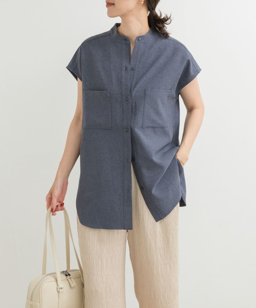 URBAN RESEARCH DOORS（アーバンリサーチドアーズ）の「『UR TECH DRYLUXE』フレンチスリーブシャツ（シャツ/ブラウス・レディース・ブラウン/ネイビー/ブルー・MEDIUM）」の10枚目の写真