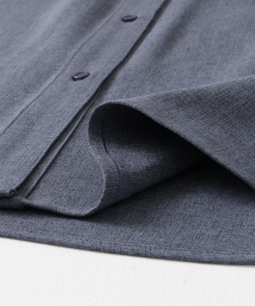 URBAN RESEARCH DOORS（アーバンリサーチドアーズ）の「『UR TECH DRYLUXE』フレンチスリーブシャツ（シャツ/ブラウス・レディース・ブラウン/ネイビー/ブルー・MEDIUM）」の21枚目の写真