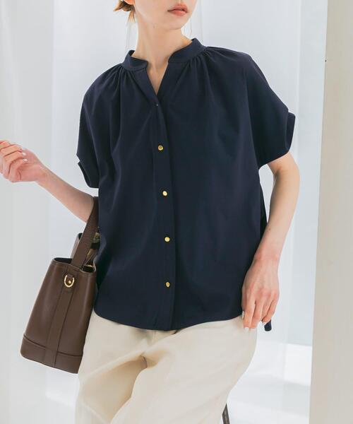 URBAN RESEARCH ROSSO WOMEN（アーバンリサーチ　ロッソ）の「汗染防止デザインカットブラウス（シャツ/ブラウス・レディース・オフホワイト/ミント/ネイビー/ベージュ・FREE）」の4枚目の写真