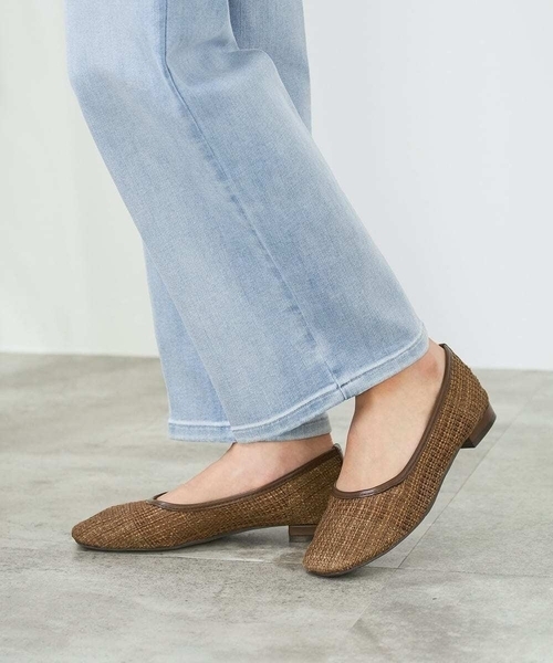 a.v.v(アーヴェヴェ)の「メッシュパンプス(パンプス・レディース・ベージュ/ブラック・24.5/23.5)」の13枚目の写真