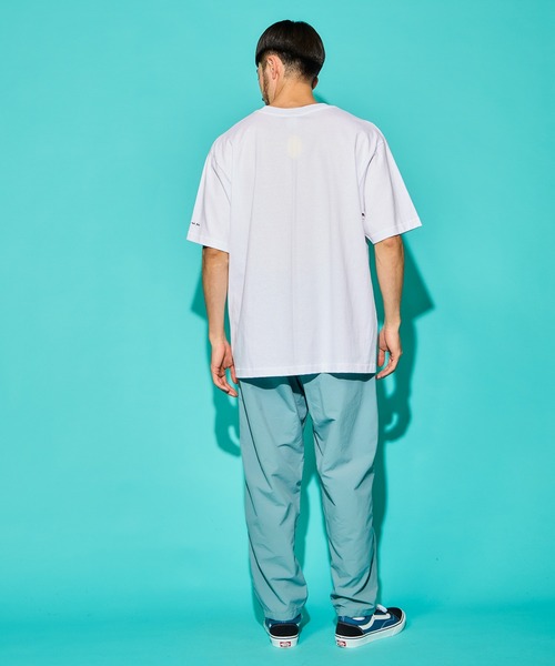 WALLA WALLA SPORT（ワラワラスポーツ）の「WALLA WALLA SPORT【ワラワラスポーツ】 - PRINTABLE  TUBE TEE /CHARLES PETERSON - “DRUM CRASH”（Tシャツ/カットソー・メンズ・ホワイト・MEDIUM/LARGE/X-LARGE）」の3枚目の写真
