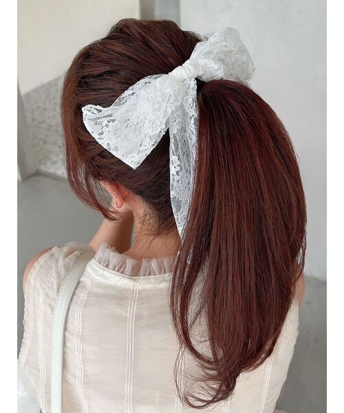 RESEXXY(リゼクシー)の「レースリボンバレッタ(バレッタ/ヘアクリップ・レディース・ホワイト/ブラック・FREE)」の1枚目の写真