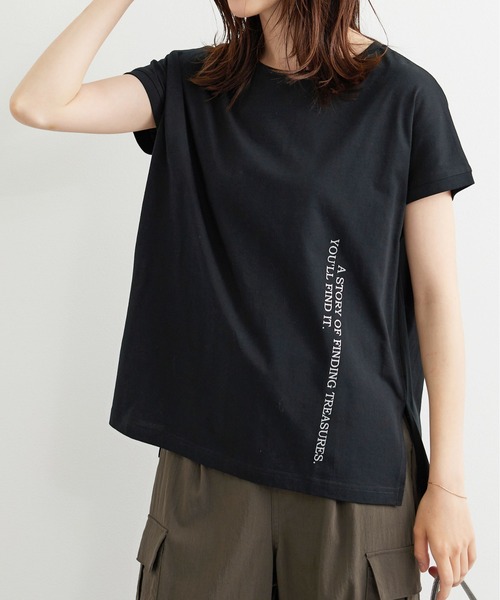 BELLUNA PLUS(ベルーナ)の「ラメプリント縦ロゴゆったりプルオーバー(Tシャツ/カットソー・レディース・ブラック/イエロー・MEDIUM/LARGE/X-LARGE)」の3枚目の写真