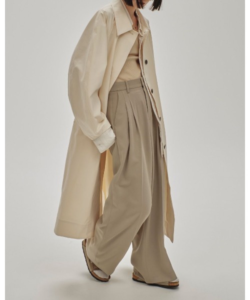 TODAYFUL（トゥデイフル）の「TODAYFUL Tuck Wide Trousers 12510706（スラックス・レディース・ブラック/グリーン/ブラウン・36/38）」の15枚目の写真