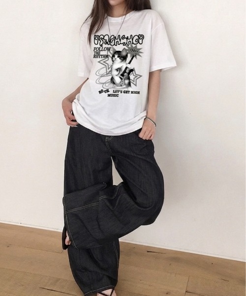 LADY LIKE(レディライク)の「キャットロックゆったり半袖Tシャツ(Tシャツ/カットソー・レディース・ワイン/ブラック/ホワイト/ピンク・M)」の21枚目の写真