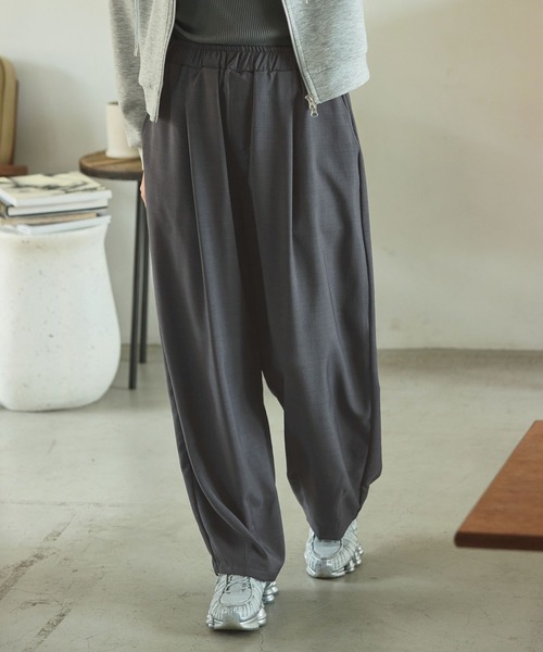 THE CRAFT CREW PRODUCTS（ザクラフトクループロダクツ）の「リネンタッチリラックス コクーンカーブ ワイドイージーパンツ【THE CRAFT CREW PRODUCTS】（その他パンツ・レディース・ブラウン/アイボリー/チャコールグレー/ブラック・L/M）」の3枚目の写真