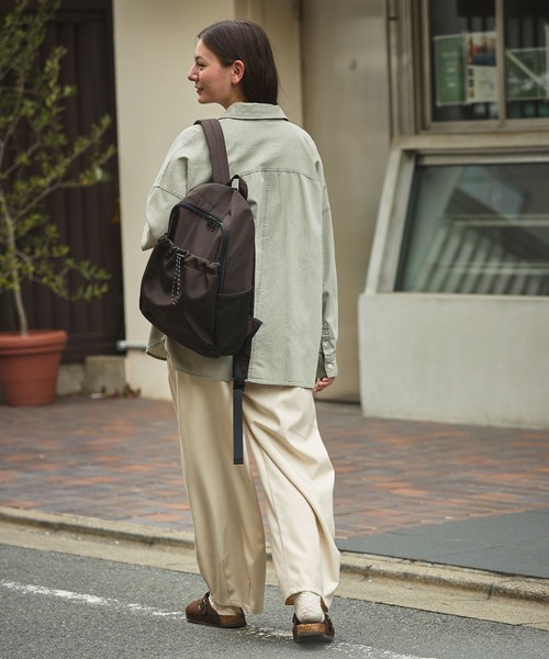 THE CRAFT CREW PRODUCTS（ザクラフトクループロダクツ）の「リネンタッチリラックス コクーンカーブ ワイドイージーパンツ【THE CRAFT CREW PRODUCTS】（その他パンツ・レディース・ブラウン/アイボリー/チャコールグレー/ブラック・L/M）」の9枚目の写真