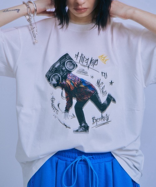 Good Time Apartment(グッドタイムアパートメント)の「【Good Time Apartment】【キッズサイズ有り】HIP HOP "4" ELEMENTS T-SHIRT(Tシャツ/カットソー・レディース・ホワイト・S/M/L/XL/150)」の1枚目の写真