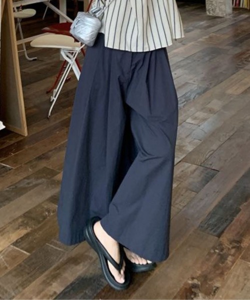 SPIGA（スピーガ）の「ﾀｯｸ入りﾜｲﾄﾞﾊﾟﾝﾂ（その他パンツ・レディース・ブラック・X-LARGE/LARGE/MEDIUM/SMALL）」の5枚目の写真