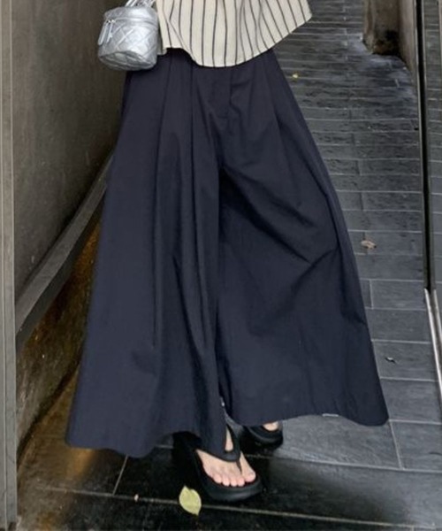 SPIGA（スピーガ）の「ﾀｯｸ入りﾜｲﾄﾞﾊﾟﾝﾂ（その他パンツ・レディース・ブラック・X-LARGE/LARGE/MEDIUM/SMALL）」の6枚目の写真