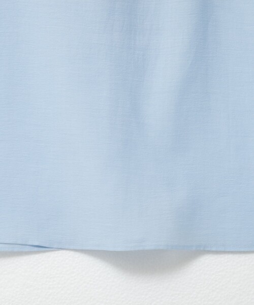 NOLLEY’S Sophi（ノーリーズソフィ）の「シアーラッフルノースリーブブラウス（シャツ/ブラウス・レディース・ブラック/オフホワイト/サックスブルー・38/36）」の5枚目の写真