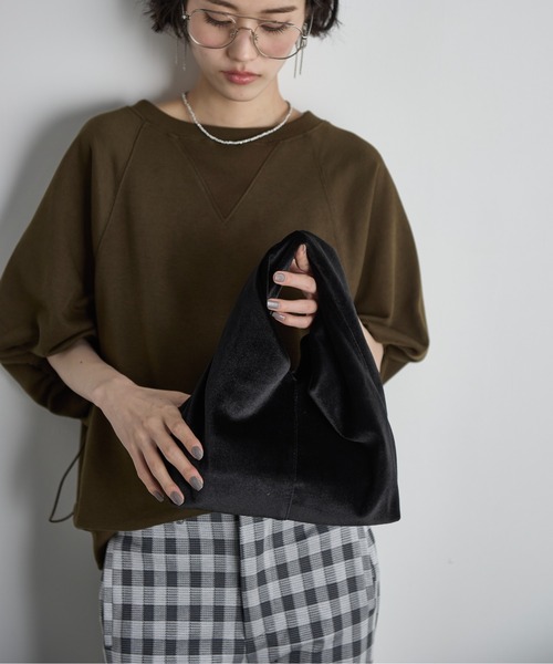 ツイストワンハンドルバッグ（ハンドバッグ）｜THE YOn（ザヨン）の