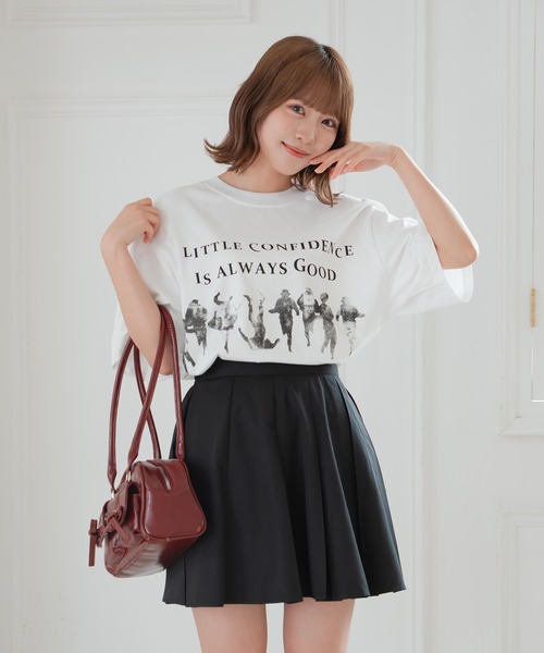 krahe(クレーエ)の「オーバーサイズプリントTシャツ(Tシャツ/カットソー・レディース・イエロー/ホワイト・FREE)」の3枚目の写真