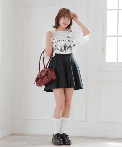 krahe(クレーエ)の「オーバーサイズプリントTシャツ(Tシャツ/カットソー・レディース・イエロー/ホワイト・FREE)」の5枚目の写真
