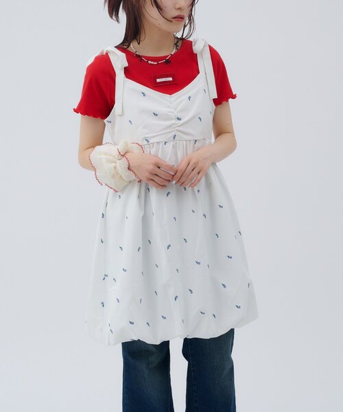 w closet（ダブルクローゼット）の「肩リボンバルーンキャミワンピース（ワンピース・レディース・オフホワイト/ブラック/サックスブルー・FREE）」の8枚目の写真