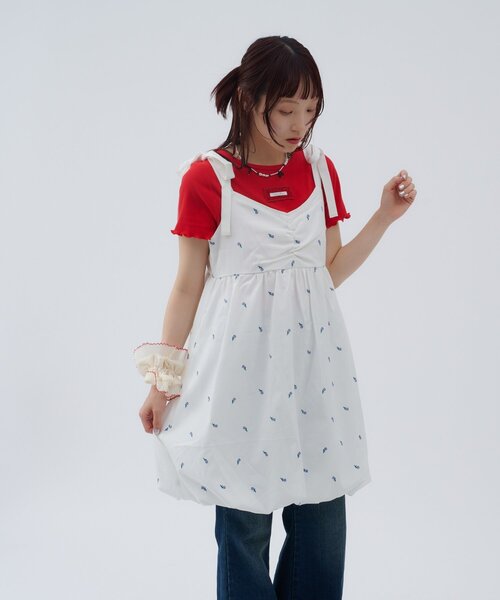 w closet（ダブルクローゼット）の「肩リボンバルーンキャミワンピース（ワンピース・レディース・オフホワイト/ブラック/サックスブルー・FREE）」の7枚目の写真